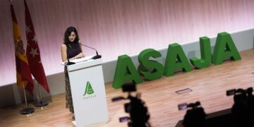 Díaz Ayuso reivindica el campo madrileño como sector estratégico para la economía y el desarrollo de sus pueblos