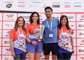 Díaz Ayuso asegura que Madrid peleará por los Juegos Olímpicos aunque lo sucedido en la Vuelta haya ayudado “bastante poco”