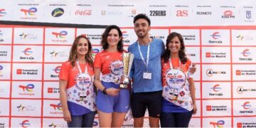 Díaz Ayuso asegura que Madrid peleará por los Juegos Olímpicos aunque lo sucedido en la Vuelta haya ayudado “bastante poco”