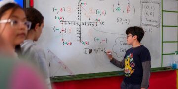Pionero Plan de Rescate de Matemáticas en colegios e institutos para elevar el nivel de los alumnos y revertir el déficit de profesores