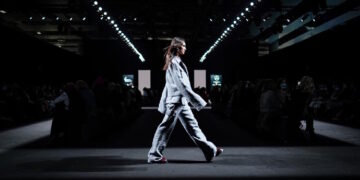 La Comunidad de Madrid acoge una nueva edición de la pasarela Mercedes-Benz Fashion Week, que celebra su 40 aniversario