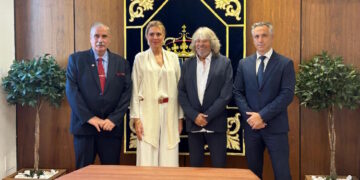 La Comunidad de Madrid, reconocida por su gestión de las emergencias con la Medalla al Mérito de la Villa de Pozuelo de Alarcón