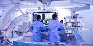 Los hospitales públicos de la Comunidad de Madrid suben en el ranking mundial de especialidades y tecnología sanitaria con Inteligencia Artificial