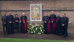 La Virgen del Pilar en los Jardines Vaticanos: Un recorrido espiritual y artístico