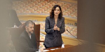 Díaz Ayuso al PSOE: “Han mentido con cada escándalo. Ustedes y sus jefes y el presidente del Gobierno solo mienten, mienten y mienten. No hacen otra cosa”