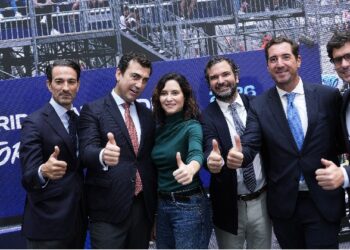 Díaz Ayuso presenta el Campeonato del Mundo de Fórmula E 2026 que se celebra por primera vez en la Comunidad de Madrid: “Llega para quedarse”