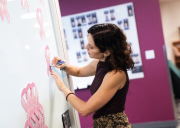 Díaz Ayuso anuncia en Texas Madrid AWS Futuro IA Builders Lab 2028, una iniciativa educativa de FP pionera para acercar la IA a alumnos, docentes y empresas