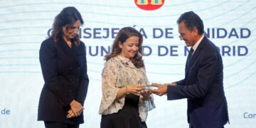 La sanidad pública madrileña, reconocida en los III Premios Liderazgo Sanitario