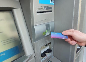 La Comunidad de Madrid, primera región de España que tendrá cajeros automáticos en todos sus municipios