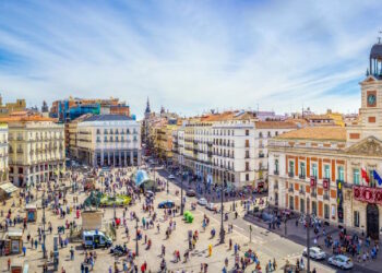 Propuesta: descubrir la región madrileña en transporte público con la Tarjeta Turística