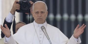 El Papa: La Iglesia no tolera el antisemitismo y lo combate por el Evangelio