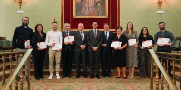 La Comunidad de Madrid reconoce la labor de los divulgadores de la investigación con los Premios de Ciencia en Español