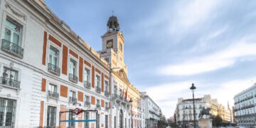 La Comunidad de Madrid, avalada por un informe de la Real Academia de la Historia que asocia, “ante todo”, la Real Casa de Correos con el periodo de la Ilustración
