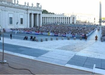 El Papa a croatas: En un mundo desgarrado por la guerra, sean fermento de paz