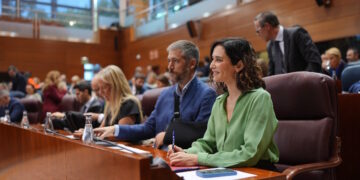 Díaz Ayuso al PSOE: “Esta semana ha faltado que hablen del veganismo, ya que han puesto en circulación las chistorras”
