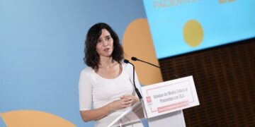 Díaz Ayuso enumera la lista de casos que rodean al Gobierno: “No les queda nada por corromper. ¿Dónde ha estado la Agencia Tributaria y la Fiscalía todo este tiempo?”