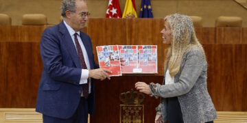 La Comunidad de Madrid registra en la Asamblea sus Presupuestos de 2026, que por primera vez superan los 30.000 millones