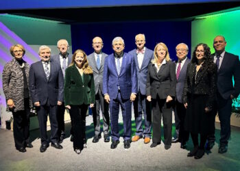 La consejera de Sanidad de la Comunidad de Madrid recibe en Chicago (EE.UU.) la máxima distinción mundial en diagnóstico por imagen