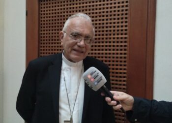 Autoridades venezolanas despojan de su pasaporte al cardenal Porras