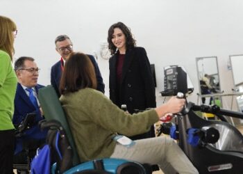 Díaz Ayuso anuncia una Guía Práctica de Atención a la Discapacidad para ayudar a las familias: “Cada persona cuenta y defendemos su desarrollo en plenitud”