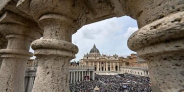 El Papa suprime la Comisión para las donaciones a la Santa Sede