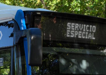 La Comunidad de Madrid aprueba 441,5 millones para la EMT en 2026 destinados a su flota de 2.215 autobuses