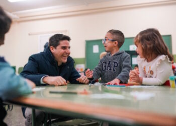 105 colegios públicos de la Comunidad de Madrid abren  en Navidad con actividades para los alumnos y que las familias puedan conciliar