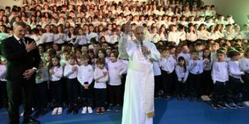 El Papa en Castel Gandolfo: ¡Hagamos más para proclamar la paz, el amor y la unidad!