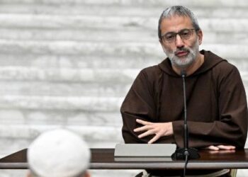 Padre Pasolini: Adviento, tiempo de espera confiada hacia la salvación