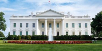 Cardenales: El papel moral de EEUU en el mundo está bajo examen