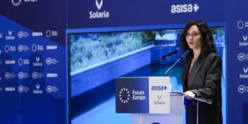 Nueva rebaja de medio punto del IRPF que ahorrará otros 500 millones a los madrileños