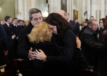 Díaz Ayuso, en la misa funeral por las víctimas del accidente ferroviario de Adamuz (Córdoba)