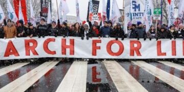 El Papa: Respetar la sacralidad de la vida es fundamento de la sociedad