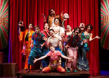 Antonio Banderas: «Mientras lo que nos rodea es efímero, el amor al otro permanece»