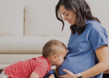 Más de 300 millones ha invertido la Comunidad de Madrid en ayudas por gestación, nacimiento, adopción y partos múltiples