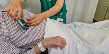 Redoblada la atención a los pacientes de cuidados paliativos en unidades de media estancia con una inversión de 53 millones de euros
