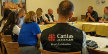 Prohibición de operar en la Franja de Gaza a 37 organizaciones humanitarias
