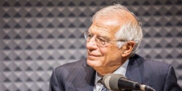 Josep Borrell analiza el rol de la UE en el tablero internacional en una sesión de la Fundación Juan March