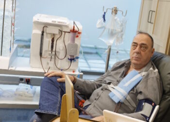 El Hospital público Puerta de Hierro estrena unidad pionera en España para diálisis domiciliaria