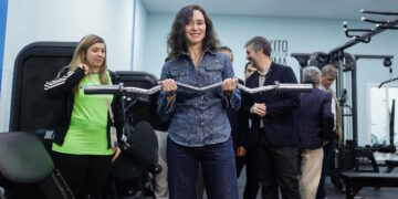 Díaz Ayuso anuncia la aprobación de más ayudas para seguir apoyando a comercios, hostelería y farmacias en municipios de menos de 1.000 habitantes