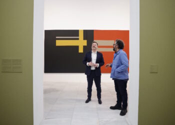 Más de 50 obras del artista abstracto Jordi Teixidor en una exposición de la Sala Alcalá 31