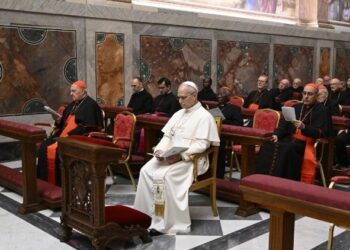 Ejercicios espirituales, la realidad es un grito que implora la misericordia de Dios