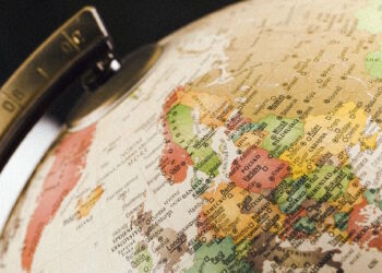 El filósofo John Gray analiza las corrientes geopolíticas actuales en las conferencias de la March