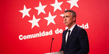 La Comunidad de Madrid reclama al Gobierno central una planificación eléctrica rigurosa que garantice el desarrollo de vivienda e industria y seguridad en el suministro