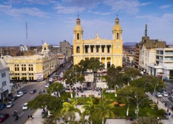 Que quienes sufren encuentren la paz en la caridad de Dios, aplicada en la vida