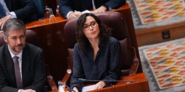 Díaz Ayuso defiende la Medalla Internacional a la nación de EEUU: “No se puede romper puentes porque el Gobierno haya decidido solamente llevarse bien con Hamás”