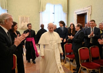 El Papa agradece a millones por rezar a través de su red internacional