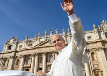 El Papa: Solo los corazones pacíficos pueden construir una paz justa y duradera