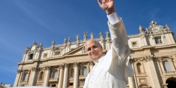 El Papa: Solo los corazones pacíficos pueden construir una paz justa y duradera