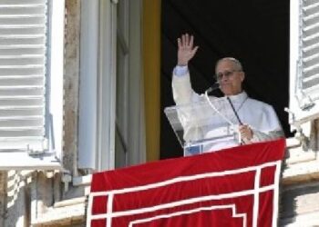 El Papa en el Ángelus: “Jesús es la respuesta de Dios a nuestra sed”